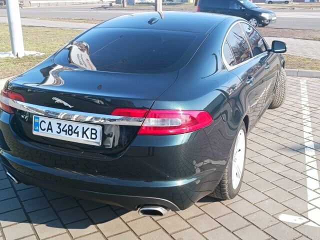 Зелений Ягуар ХФ, об'ємом двигуна 3 л та пробігом 210 тис. км за 11056 $, фото 2 на Automoto.ua