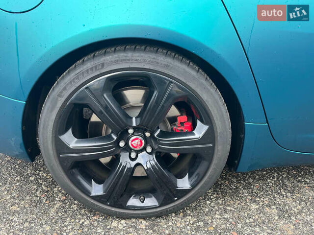 Зелений Ягуар ХФ, об'ємом двигуна 5 л та пробігом 104 тис. км за 36000 $, фото 5 на Automoto.ua