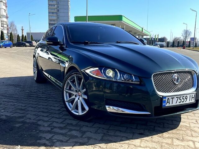 Зелений Ягуар ХФ, об'ємом двигуна 2 л та пробігом 170 тис. км за 12950 $, фото 2 на Automoto.ua