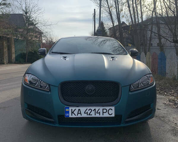 Зелений Ягуар ХФ, об'ємом двигуна 5 л та пробігом 104 тис. км за 36000 $, фото 1 на Automoto.ua
