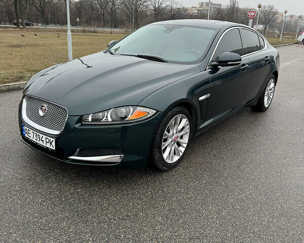Зеленый Ягуар ХФ, объемом двигателя 2 л и пробегом 155 тыс. км за 13450 $, фото 1 на Automoto.ua