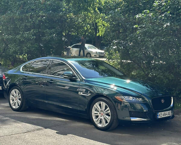 Ягуар ХФ 2016 в Днепре (Днепропетровске) на Automoto.ua Зеленый Ягуар ХФ, объемом двигателя 3 л и пробегом 130 тыс. км за 16500 $, фото 5 на Automoto.ua