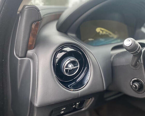 Білий Ягуар Ікс Джей, об'ємом двигуна 3 л та пробігом 194 тис. км за 19950 $, фото 28 на Automoto.ua