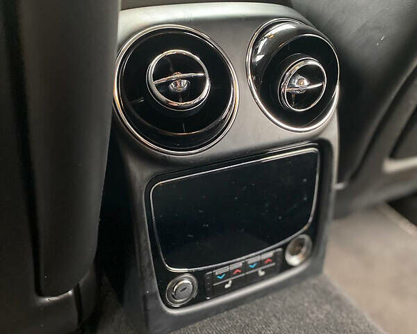 Білий Ягуар Ікс Джей, об'ємом двигуна 3 л та пробігом 194 тис. км за 19950 $, фото 30 на Automoto.ua