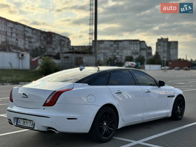 Білий Ягуар Ікс Джей, об'ємом двигуна 3 л та пробігом 103 тис. км за 19999 $, фото 7 на Automoto.ua