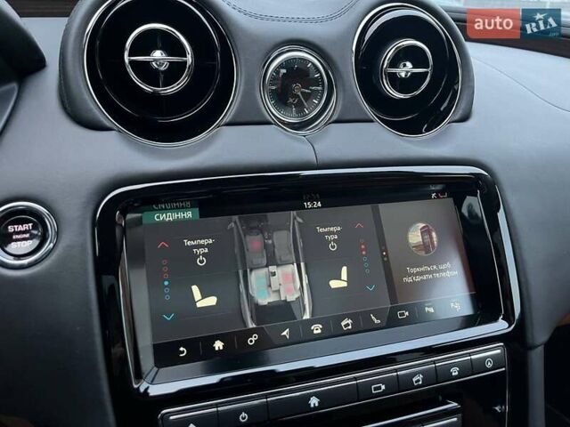 Білий Ягуар Ікс Джей, об'ємом двигуна 3 л та пробігом 58 тис. км за 33990 $, фото 34 на Automoto.ua