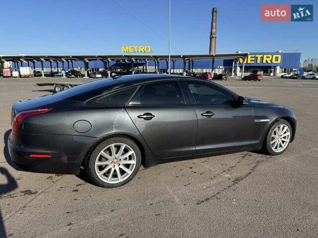 Чорний Ягуар Ікс Джей, об'ємом двигуна 3 л та пробігом 176 тис. км за 14500 $, фото 7 на Automoto.ua