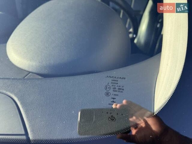 Чорний Ягуар Ікс Джей, об'ємом двигуна 3 л та пробігом 176 тис. км за 14500 $, фото 19 на Automoto.ua