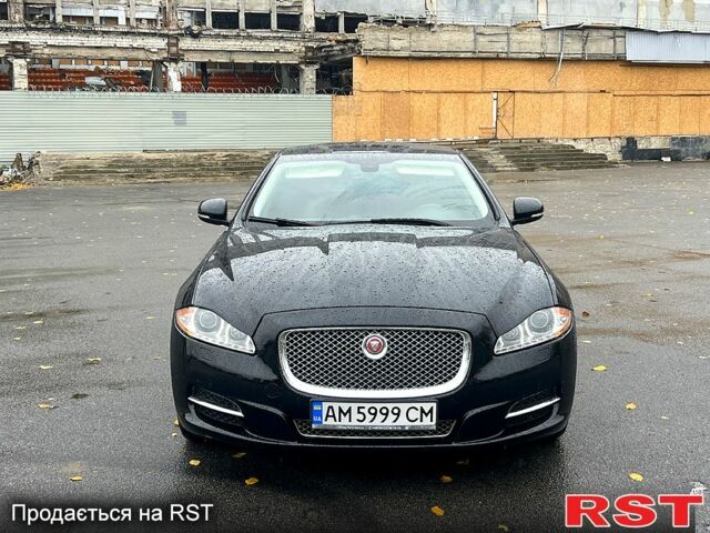 Ягуар Икс Джей 2014 в Харькове на Automoto.ua Черный Ягуар Икс Джей, объемом двигателя 3 л и пробегом 130 тыс. км за 26500 $, фото 2 на Automoto.ua