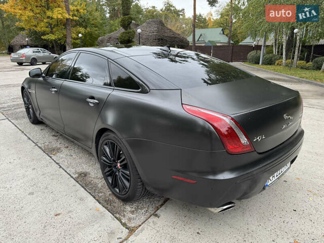 Чорний Ягуар Ікс Джей, об'ємом двигуна 3 л та пробігом 110 тис. км за 18600 $, фото 13 на Automoto.ua