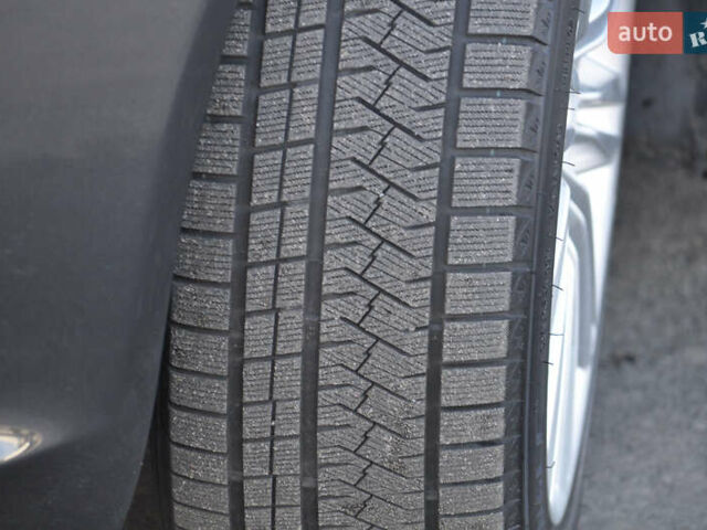 Черный Ягуар Икс Джей, объемом двигателя 3 л и пробегом 179 тыс. км за 16500 $, фото 20 на Automoto.ua