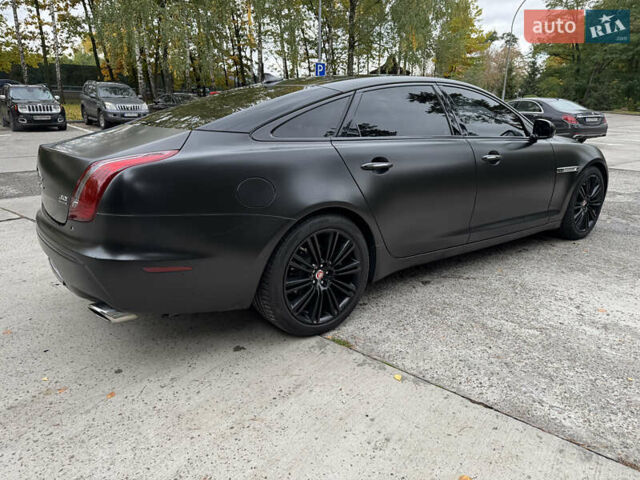 Чорний Ягуар Ікс Джей, об'ємом двигуна 3 л та пробігом 110 тис. км за 18600 $, фото 10 на Automoto.ua