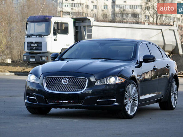 Черный Ягуар Икс Джей, объемом двигателя 3 л и пробегом 179 тыс. км за 15500 $, фото 11 на Automoto.ua