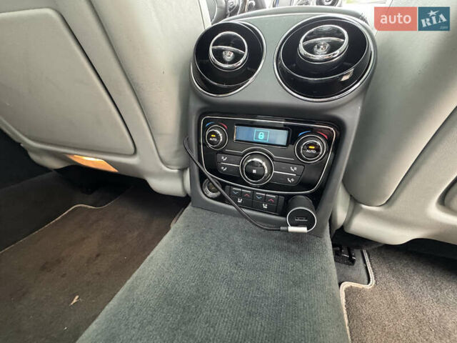 Чорний Ягуар Ікс Джей, об'ємом двигуна 3 л та пробігом 110 тис. км за 18600 $, фото 22 на Automoto.ua