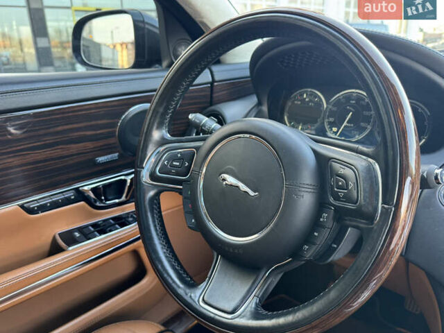 Черный Ягуар Икс Джей, объемом двигателя 3 л и пробегом 179 тыс. км за 16500 $, фото 36 на Automoto.ua