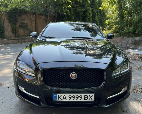 Черный Ягуар Икс Джей, объемом двигателя 2.97 л и пробегом 116 тыс. км за 22000 $, фото 1 на Automoto.ua