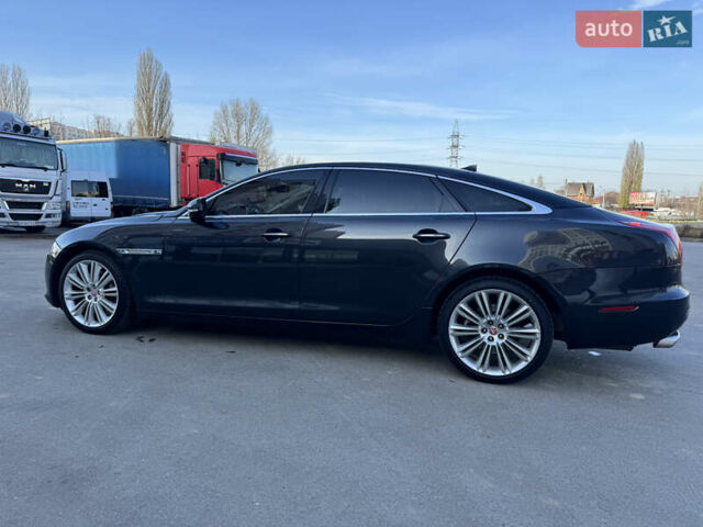 Черный Ягуар Икс Джей, объемом двигателя 3 л и пробегом 179 тыс. км за 16500 $, фото 26 на Automoto.ua