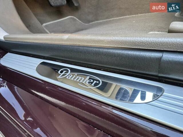 Червоний Ягуар Ікс Джей, об'ємом двигуна 4.2 л та пробігом 124 тис. км за 44000 $, фото 21 на Automoto.ua