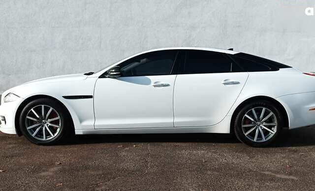 Ягуар Икс Джей, объемом двигателя 3 л и пробегом 198 тыс. км за 15500 $, фото 3 на Automoto.ua