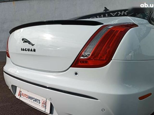 Ягуар Икс Джей, объемом двигателя 3 л и пробегом 198 тыс. км за 15200 $, фото 8 на Automoto.ua