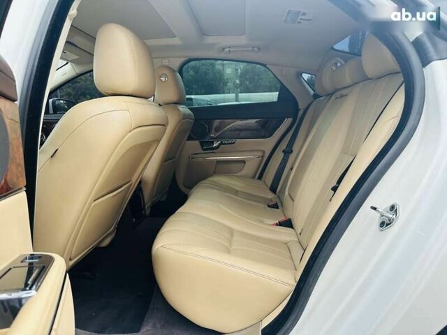 Ягуар Икс Джей, объемом двигателя 3 л и пробегом 190 тыс. км за 13999 $, фото 17 на Automoto.ua