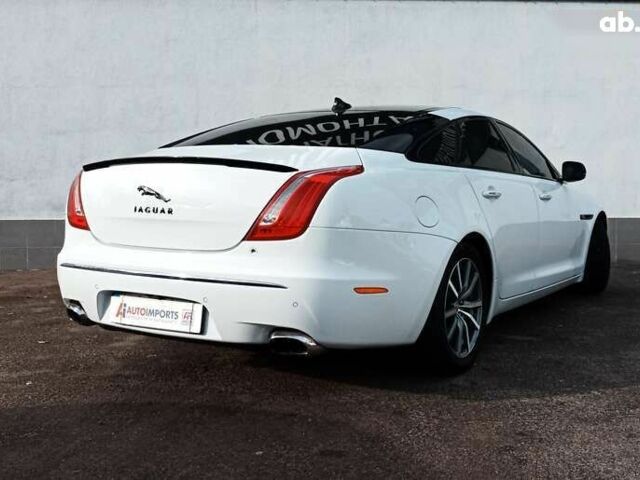 Ягуар Икс Джей, объемом двигателя 3 л и пробегом 198 тыс. км за 15200 $, фото 7 на Automoto.ua