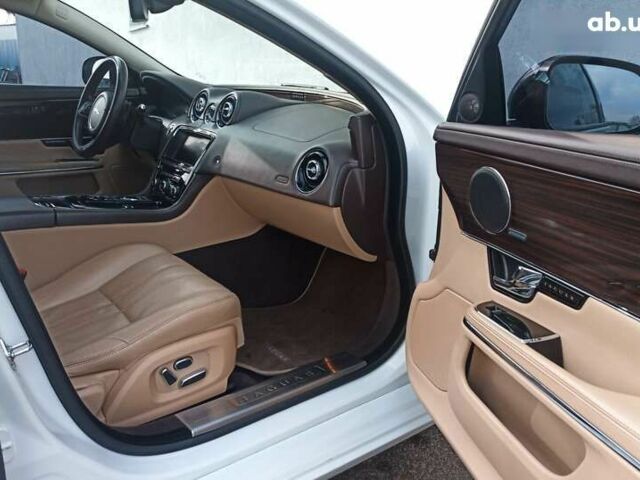 Ягуар Икс Джей, объемом двигателя 3 л и пробегом 198 тыс. км за 15200 $, фото 17 на Automoto.ua