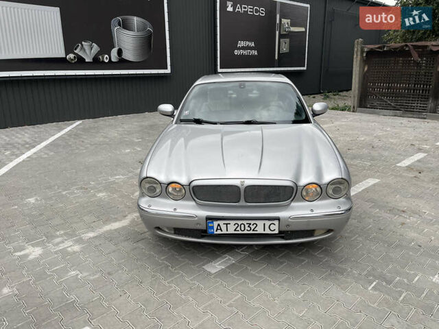Ягуар Икс Джей 2003 в Ивано-Франковске на Automoto.ua Серый Ягуар Икс Джей, объемом двигателя 2.97 л и пробегом 206 тыс. км за 7999 $, фото 11 на Automoto.ua