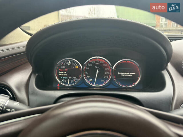 Серый Ягуар Икс Джей, объемом двигателя 3 л и пробегом 209 тыс. км за 27500 $, фото 4 на Automoto.ua