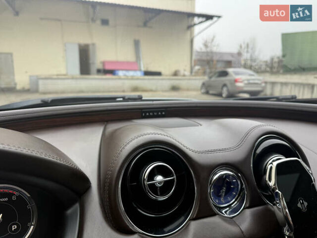 Серый Ягуар Икс Джей, объемом двигателя 3 л и пробегом 209 тыс. км за 27500 $, фото 12 на Automoto.ua