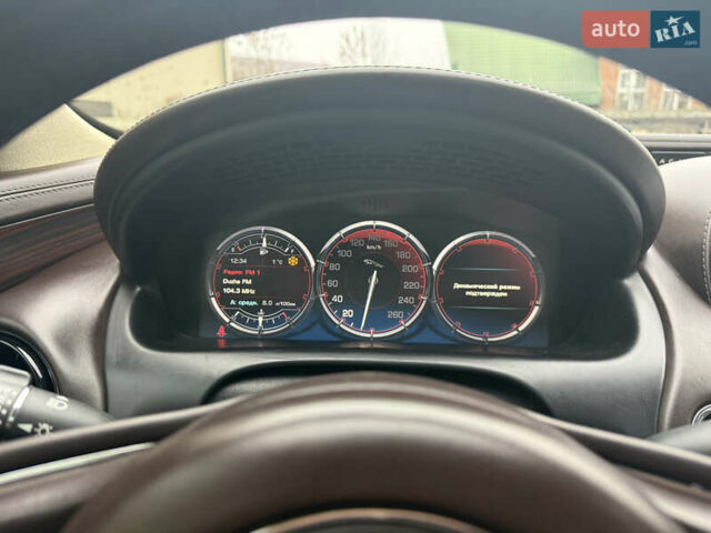 Серый Ягуар Икс Джей, объемом двигателя 3 л и пробегом 209 тыс. км за 27500 $, фото 5 на Automoto.ua