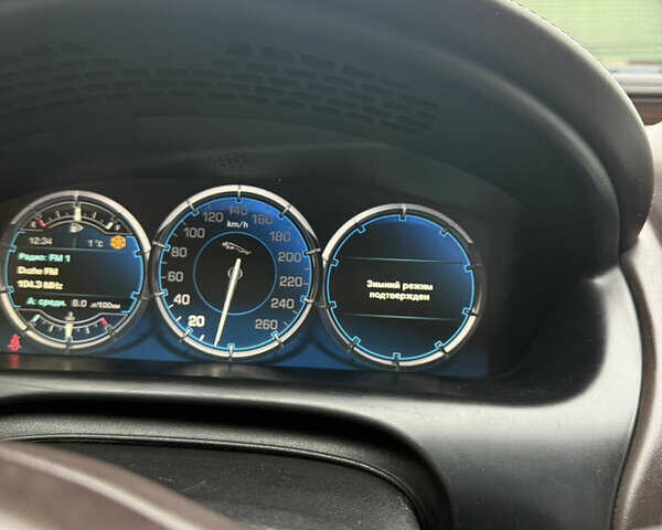 Серый Ягуар Икс Джей, объемом двигателя 3 л и пробегом 209 тыс. км за 27500 $, фото 6 на Automoto.ua