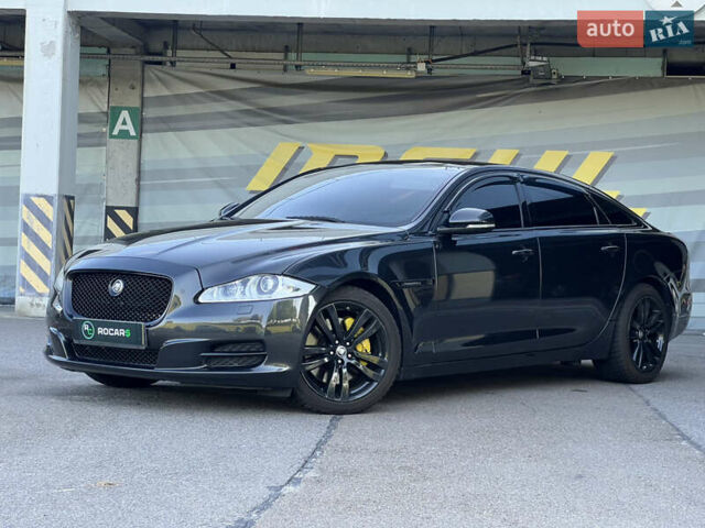 Ягуар Икс Джей 2013 в Киеве на Automoto.ua Серый Ягуар Икс Джей, объемом двигателя 3 л и пробегом 274 тыс. км за 18800 $, фото 8 на Automoto.ua