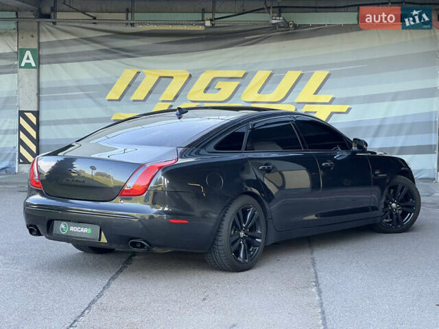 Ягуар Икс Джей 2013 в Киеве на Automoto.ua Серый Ягуар Икс Джей, объемом двигателя 3 л и пробегом 274 тыс. км за 18800 $, фото 20 на Automoto.ua