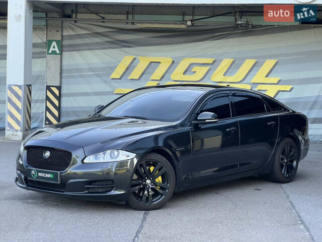 Ягуар Икс Джей 2013 в Киеве на Automoto.ua Серый Ягуар Икс Джей, объемом двигателя 3 л и пробегом 274 тыс. км за 18800 $, фото 7 на Automoto.ua