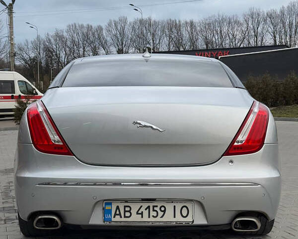 Ягуар Икс Джей 2013 в Виннице на Automoto.ua Серый Ягуар Икс Джей, объемом двигателя 3 л и пробегом 110 тыс. км за 22000 $, фото 8 на Automoto.ua