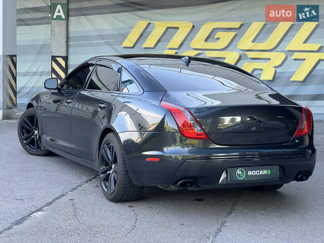 Ягуар Икс Джей 2013 в Киеве на Automoto.ua Серый Ягуар Икс Джей, объемом двигателя 3 л и пробегом 274 тыс. км за 18800 $, фото 14 на Automoto.ua