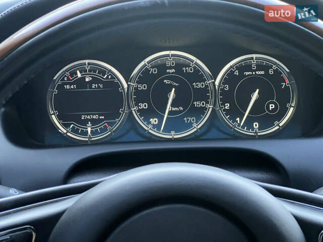 Ягуар Икс Джей 2013 в Киеве на Automoto.ua Серый Ягуар Икс Джей, объемом двигателя 3 л и пробегом 274 тыс. км за 18800 $, фото 33 на Automoto.ua