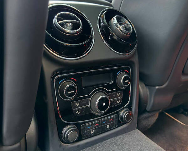 Ягуар Икс Джей 2013 в Виннице на Automoto.ua Серый Ягуар Икс Джей, объемом двигателя 3 л и пробегом 110 тыс. км за 22000 $, фото 18 на Automoto.ua