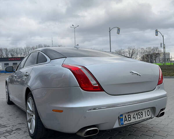 Ягуар Икс Джей 2013 в Виннице на Automoto.ua Серый Ягуар Икс Джей, объемом двигателя 3 л и пробегом 110 тыс. км за 22000 $, фото 7 на Automoto.ua