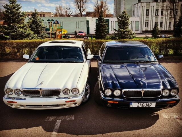 Синий Ягуар Икс Джей, объемом двигателя 0 л и пробегом 1 тыс. км за 15500 $, фото 3 на Automoto.ua