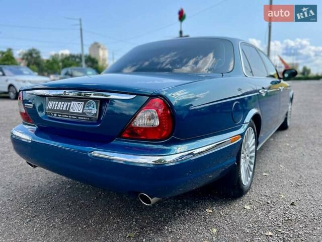Синий Ягуар Икс Джей, объемом двигателя 3.5 л и пробегом 120 тыс. км за 25000 $, фото 40 на Automoto.ua