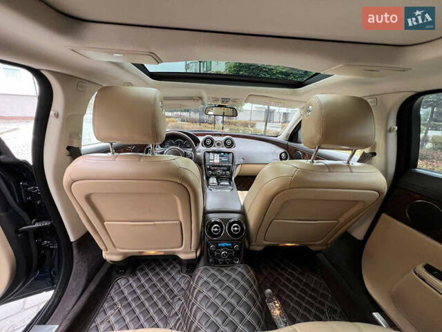 Синий Ягуар Икс Джей, объемом двигателя 2.99 л и пробегом 140 тыс. км за 24850 $, фото 50 на Automoto.ua