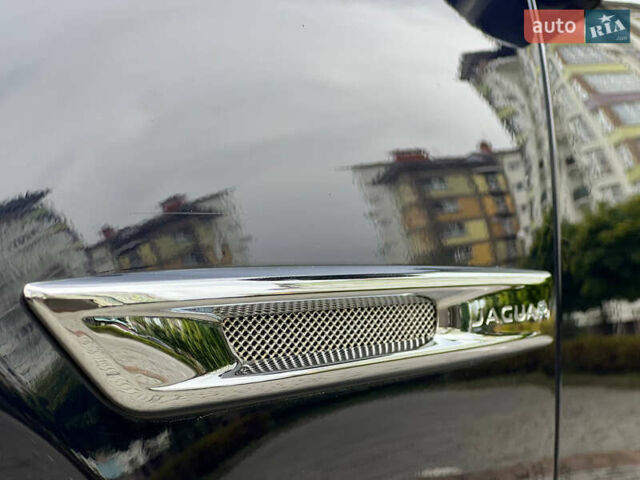 Синий Ягуар Икс Джей, объемом двигателя 2.99 л и пробегом 140 тыс. км за 24850 $, фото 14 на Automoto.ua