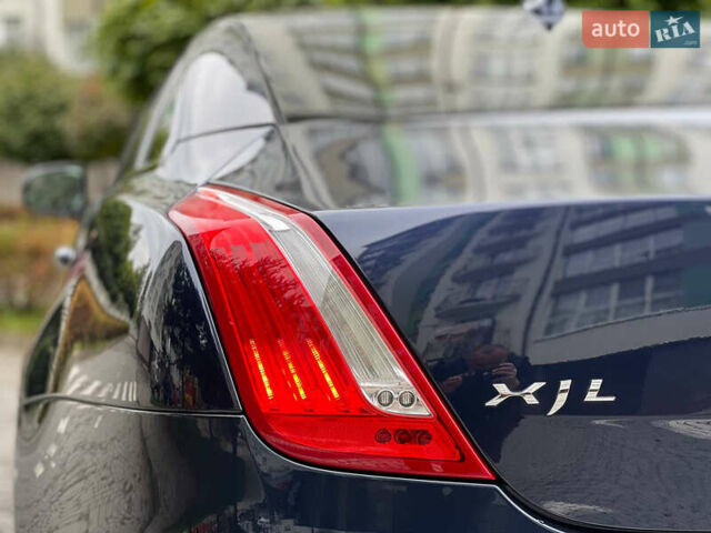 Синий Ягуар Икс Джей, объемом двигателя 2.99 л и пробегом 140 тыс. км за 24850 $, фото 20 на Automoto.ua