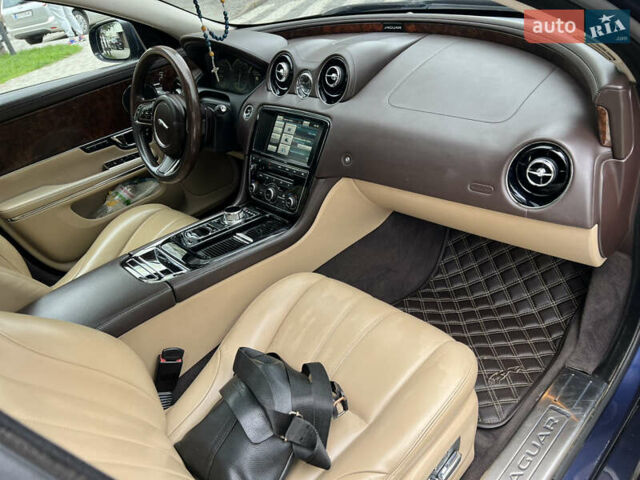 Ягуар Икс Джей 2014 в Ивано-Франковске на Automoto.ua Синий Ягуар Икс Джей, объемом двигателя 2.99 л и пробегом 138 тыс. км за 26000 $, фото 84 на Automoto.ua
