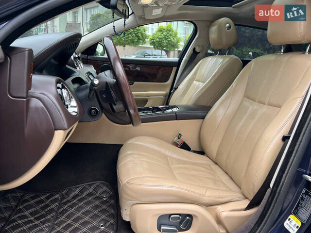 Синий Ягуар Икс Джей, объемом двигателя 2.99 л и пробегом 140 тыс. км за 24850 $, фото 42 на Automoto.ua