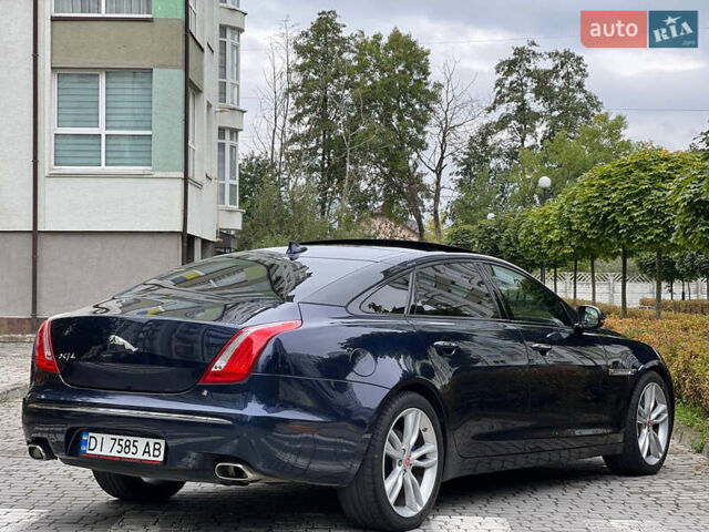 Синий Ягуар Икс Джей, объемом двигателя 2.99 л и пробегом 140 тыс. км за 24850 $, фото 24 на Automoto.ua