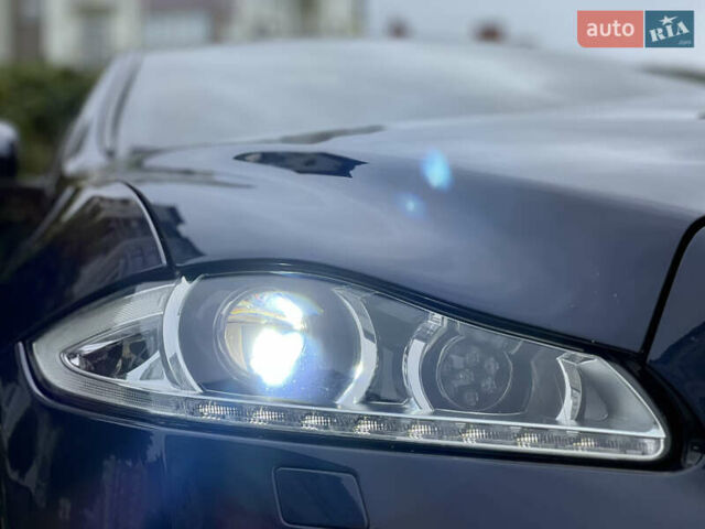 Ягуар Икс Джей 2014 в Ивано-Франковске на Automoto.ua Синий Ягуар Икс Джей, объемом двигателя 2.99 л и пробегом 138 тыс. км за 26000 $, фото 10 на Automoto.ua