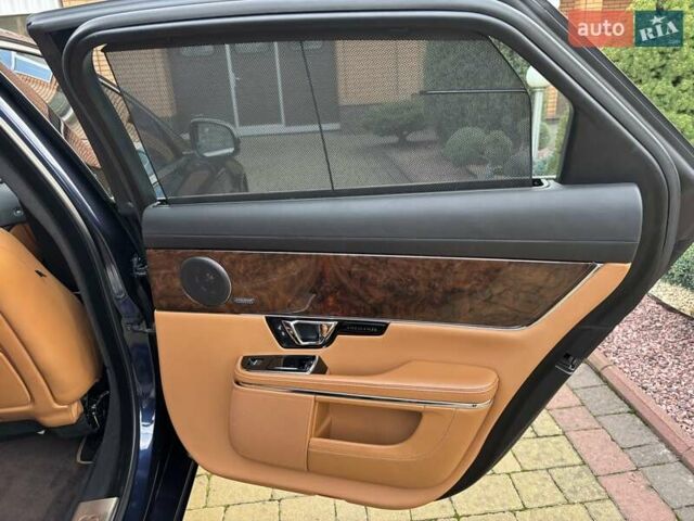 Синий Ягуар Икс Джей, объемом двигателя 3 л и пробегом 147 тыс. км за 24700 $, фото 47 на Automoto.ua